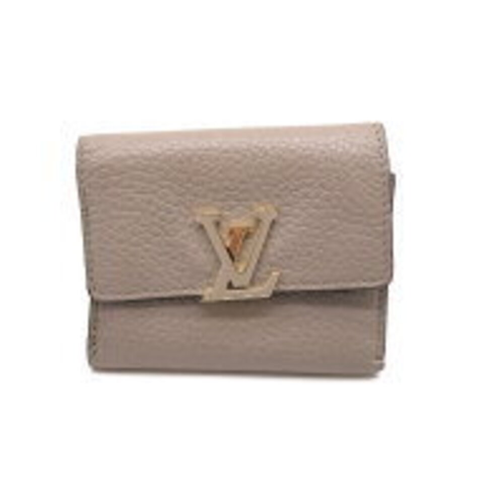 Louis Vuitton Capucines Tri fold Wallet Taurillon Leather